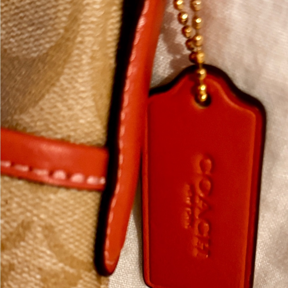 EUC Coach Tan and Pink Signature Bag and Wallet Bundle - Picture 3 of 7